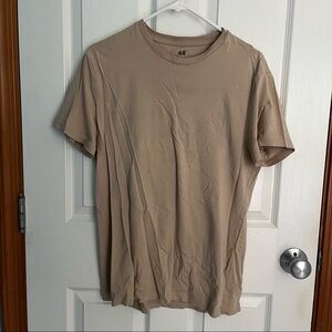 TAN COLORED H&M TEE SHIRT SHORT SLEEVE